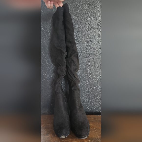 Chinese Laundry Black Faux Suede Over the Knee Slouch Wedge Heel Boot - size 8.5 - Picture 7 of 16